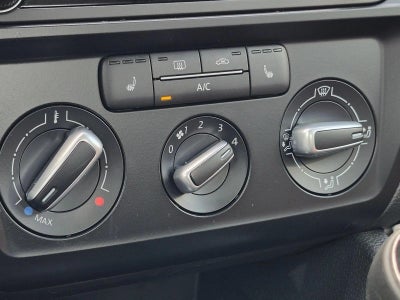 2017 Volkswagen Jetta 1.4T SE Manual