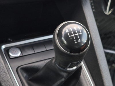 2017 Volkswagen Jetta 1.4T SE Manual