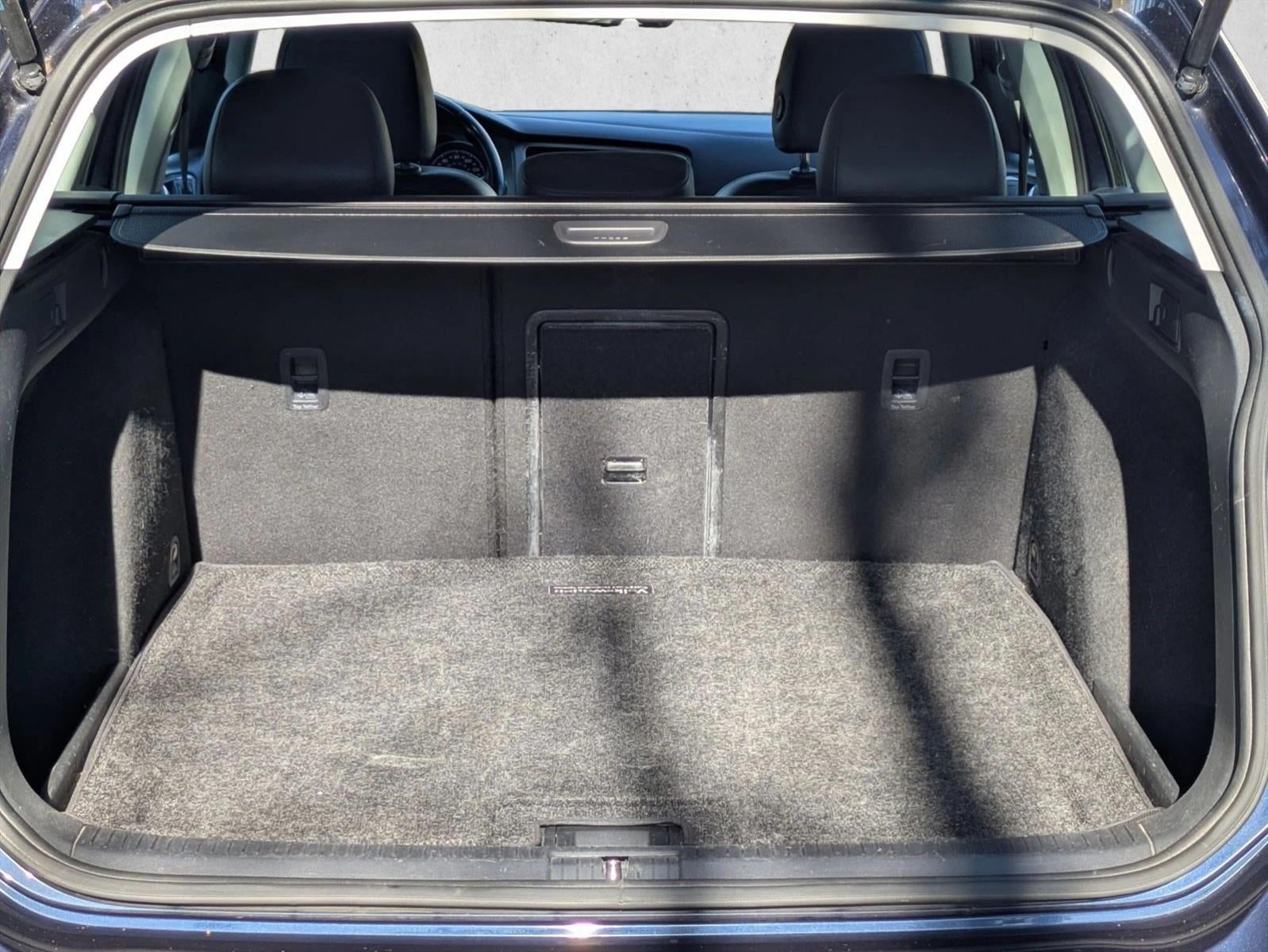 2017 Volkswagen Golf SportWagen 1.8T SE Auto