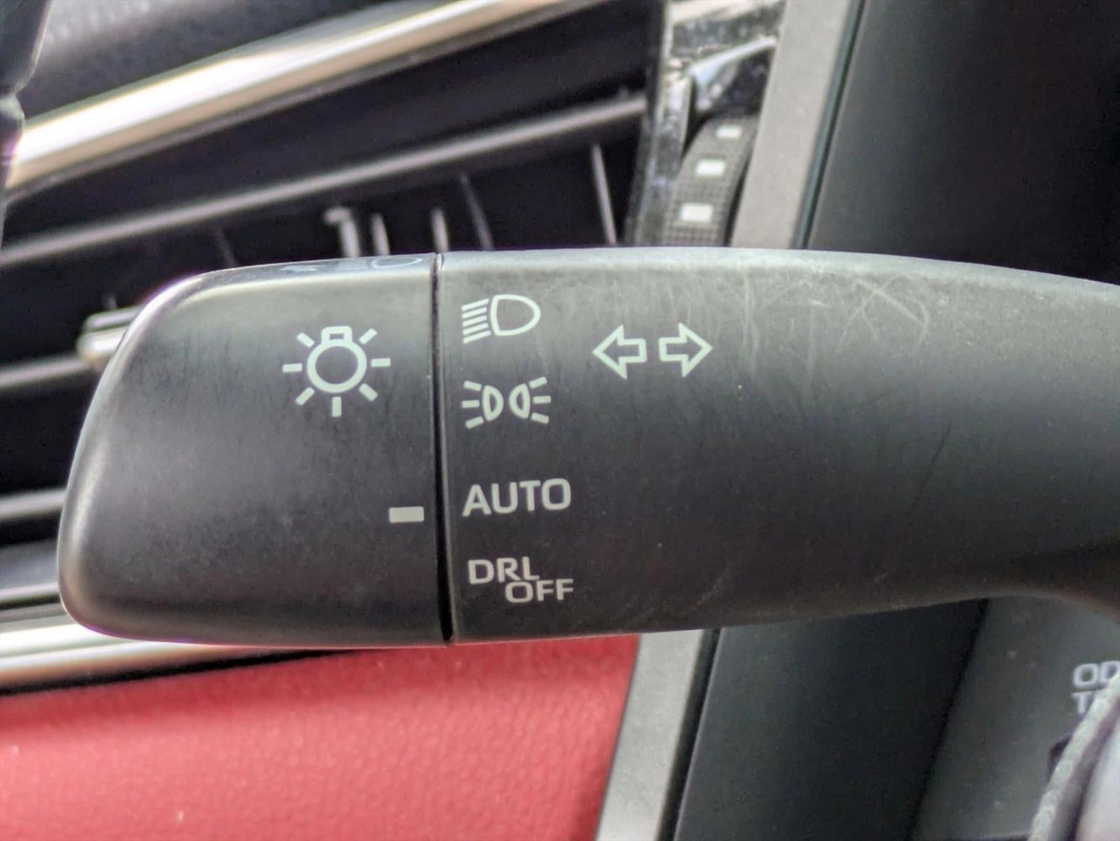 2018 Toyota Camry XSE Auto (Natl)