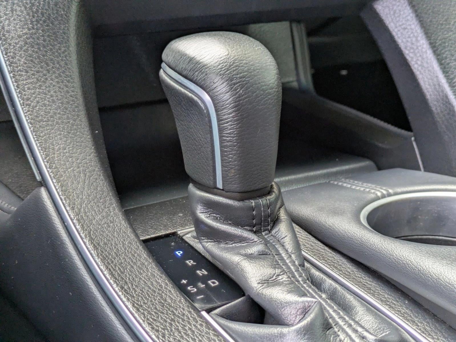 2019 Toyota Avalon XLE (SE)