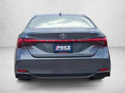 2020 Toyota Avalon Hybrid Limited (Natl)
