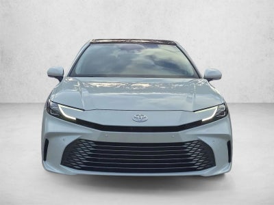 2025 Toyota Camry XLE (Natl)