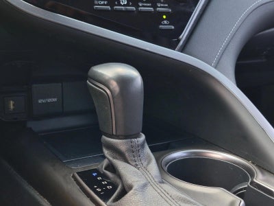 2021 Toyota Camry SE Auto (SE)