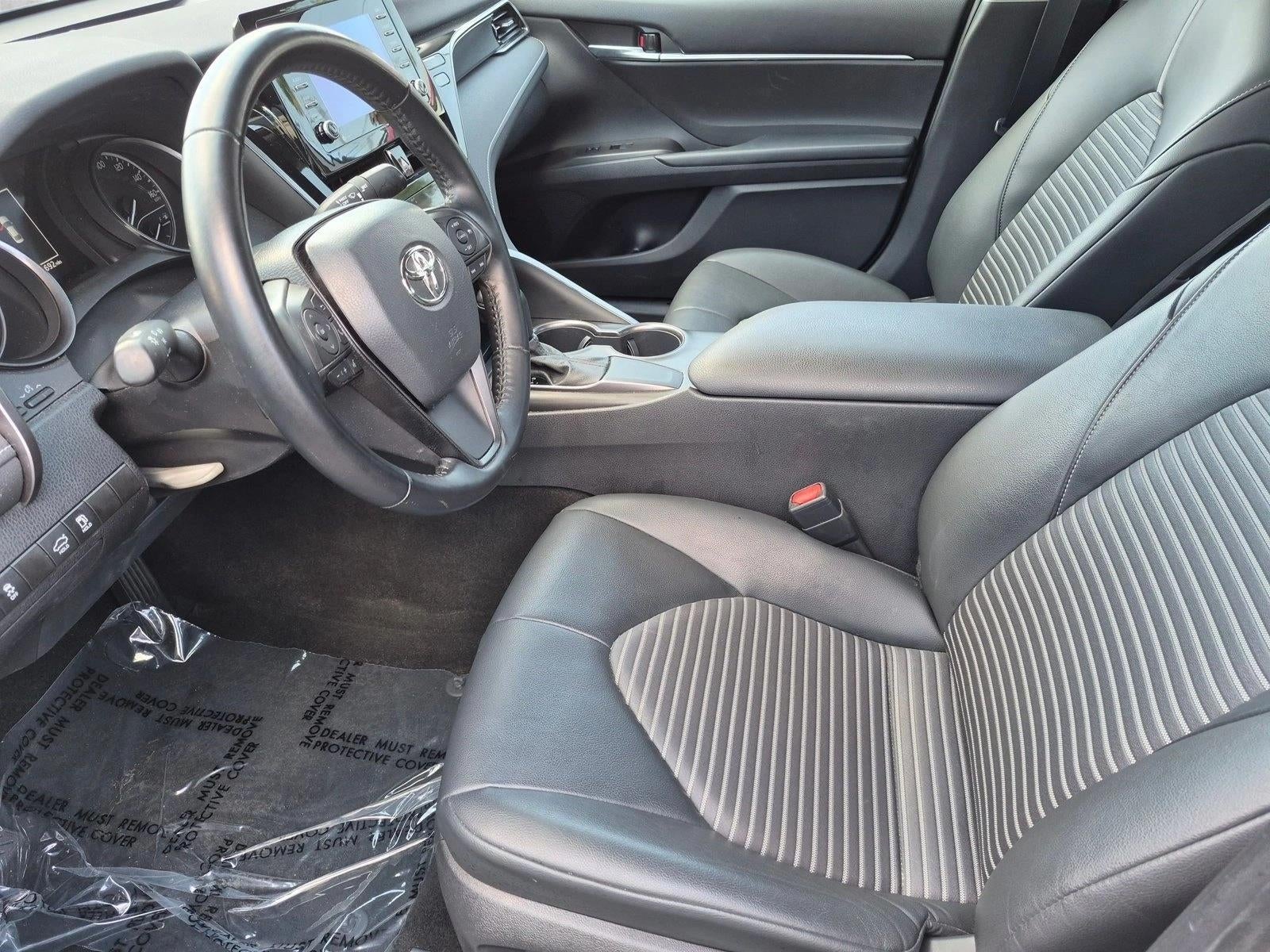 2021 Toyota Camry SE Auto (SE)