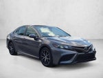 2021 Toyota Camry SE Auto (SE)