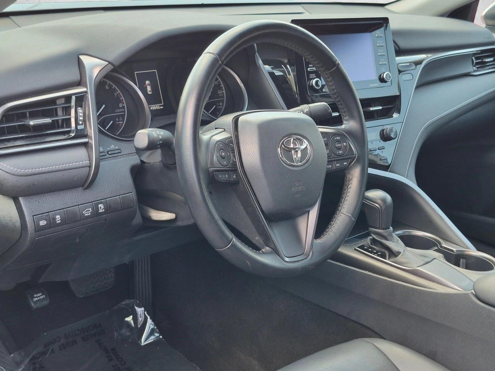 2021 Toyota Camry SE Auto (SE)