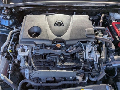 2020 Toyota Camry SE Auto (SE)