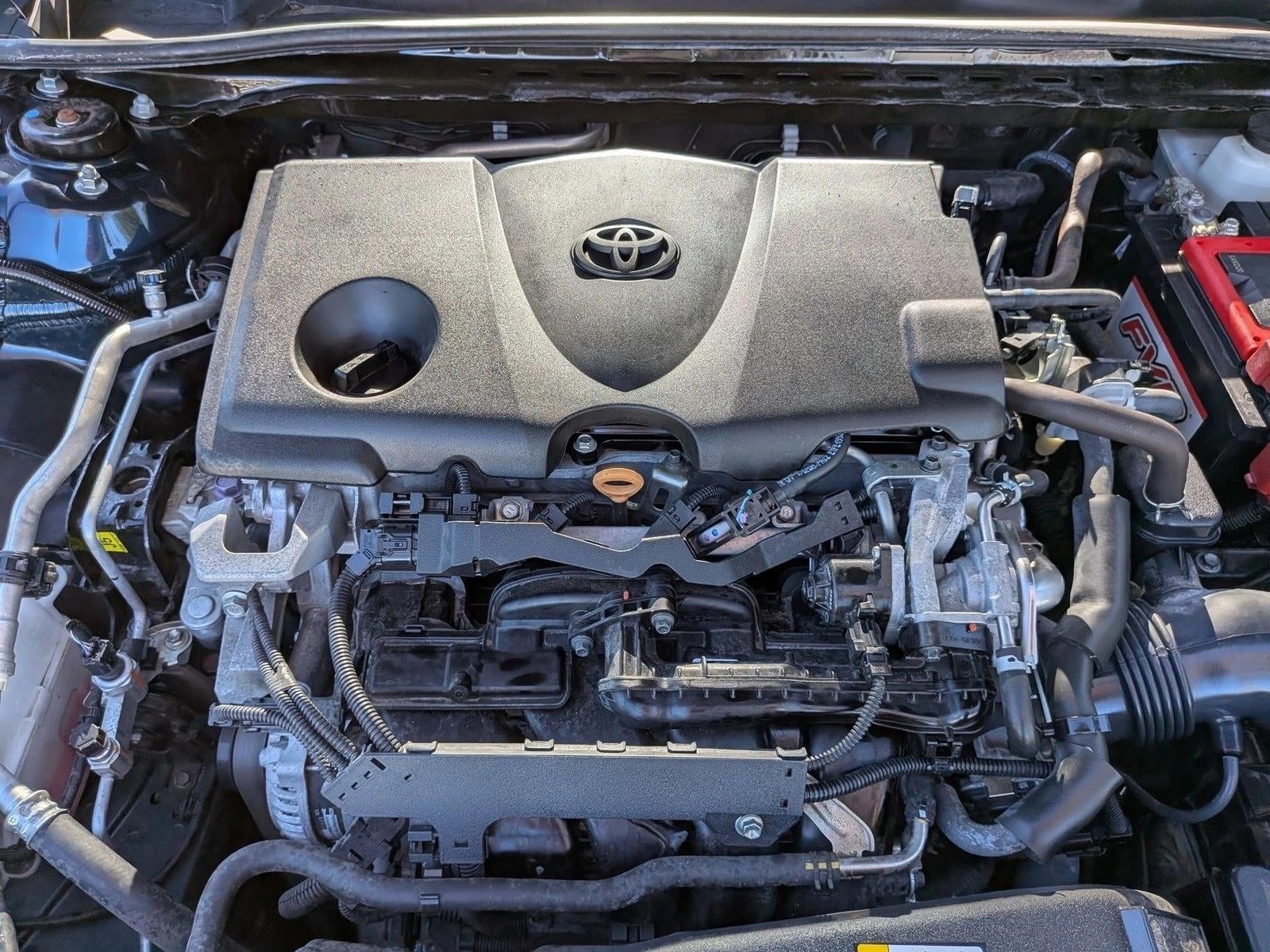 2020 Toyota Camry SE Auto (SE)