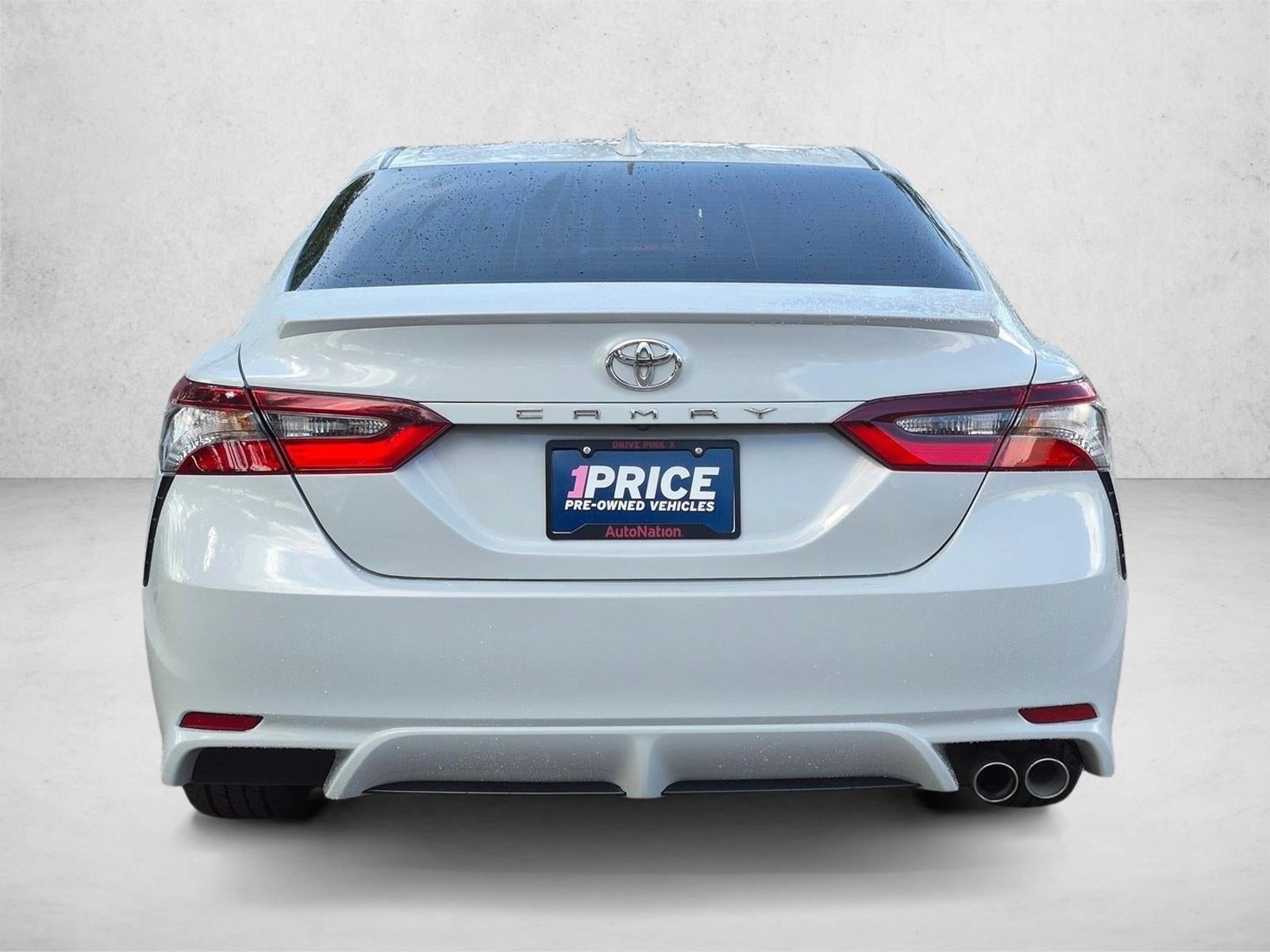 2024 Toyota Camry SE Auto (SE)