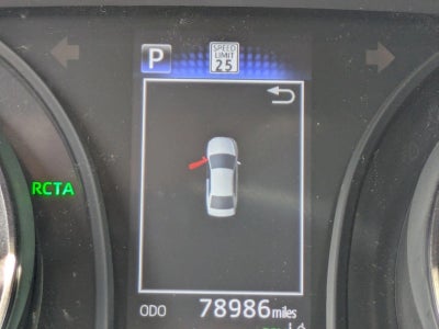 2022 Toyota Camry SE Auto (SE)