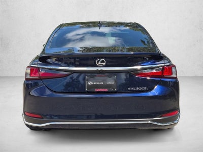 2025 Lexus ES 300h FWD