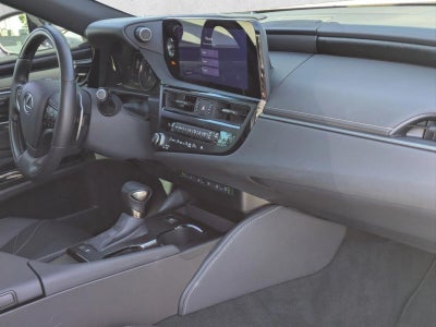 2025 Lexus ES 300h Luxury FWD