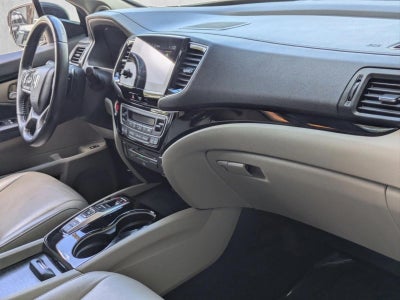 2021 Honda Pilot Touring 7-Passenger 2WD