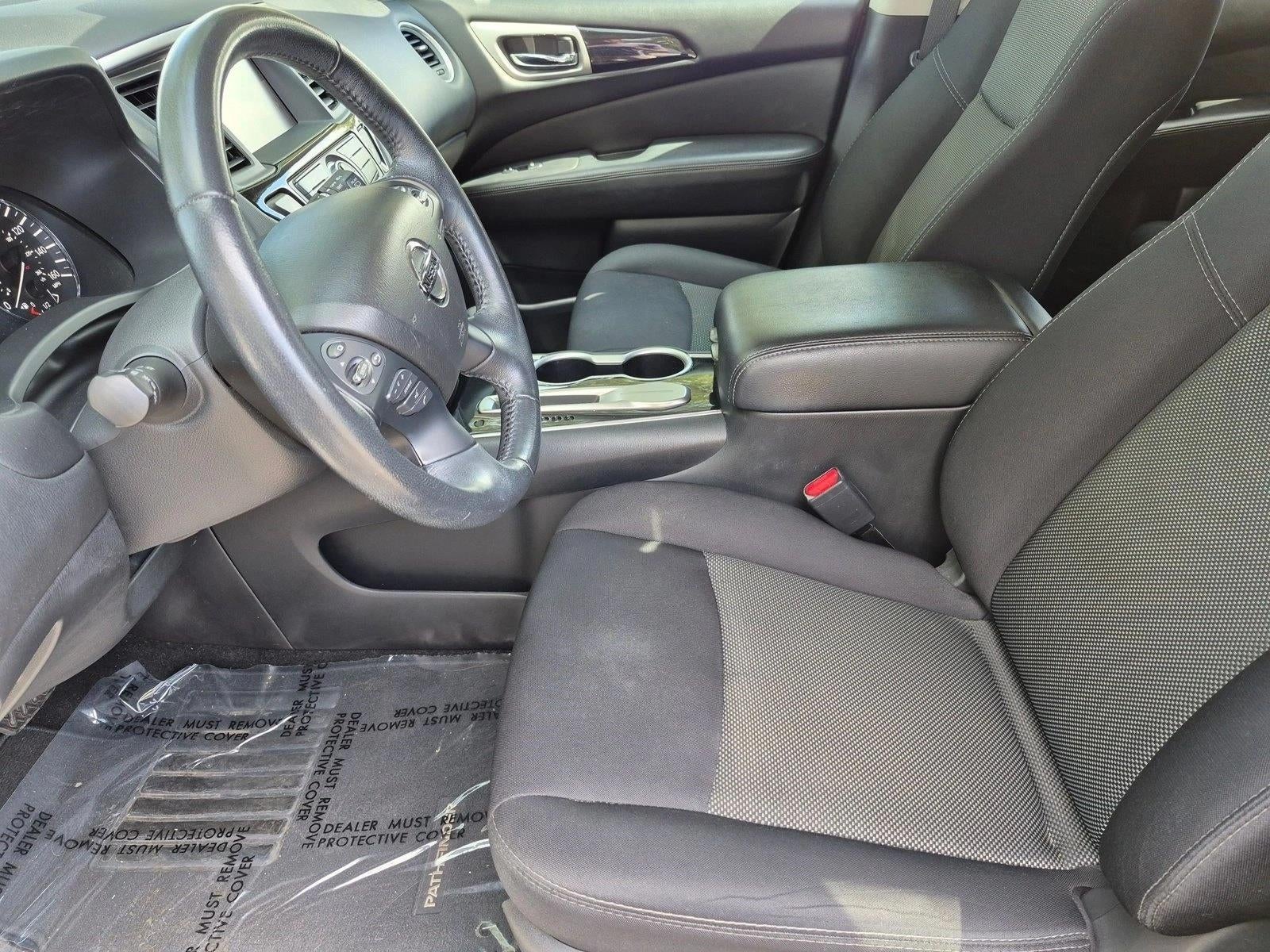2019 Nissan Pathfinder FWD SV