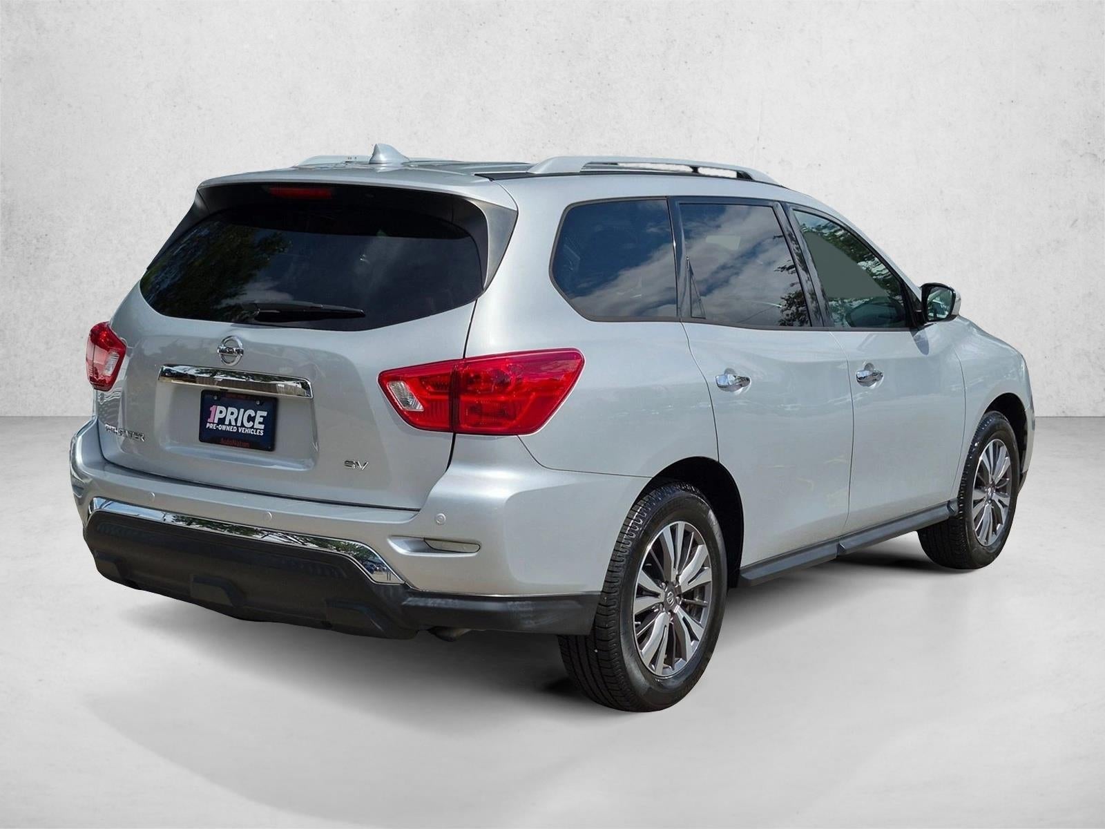 2019 Nissan Pathfinder FWD SV