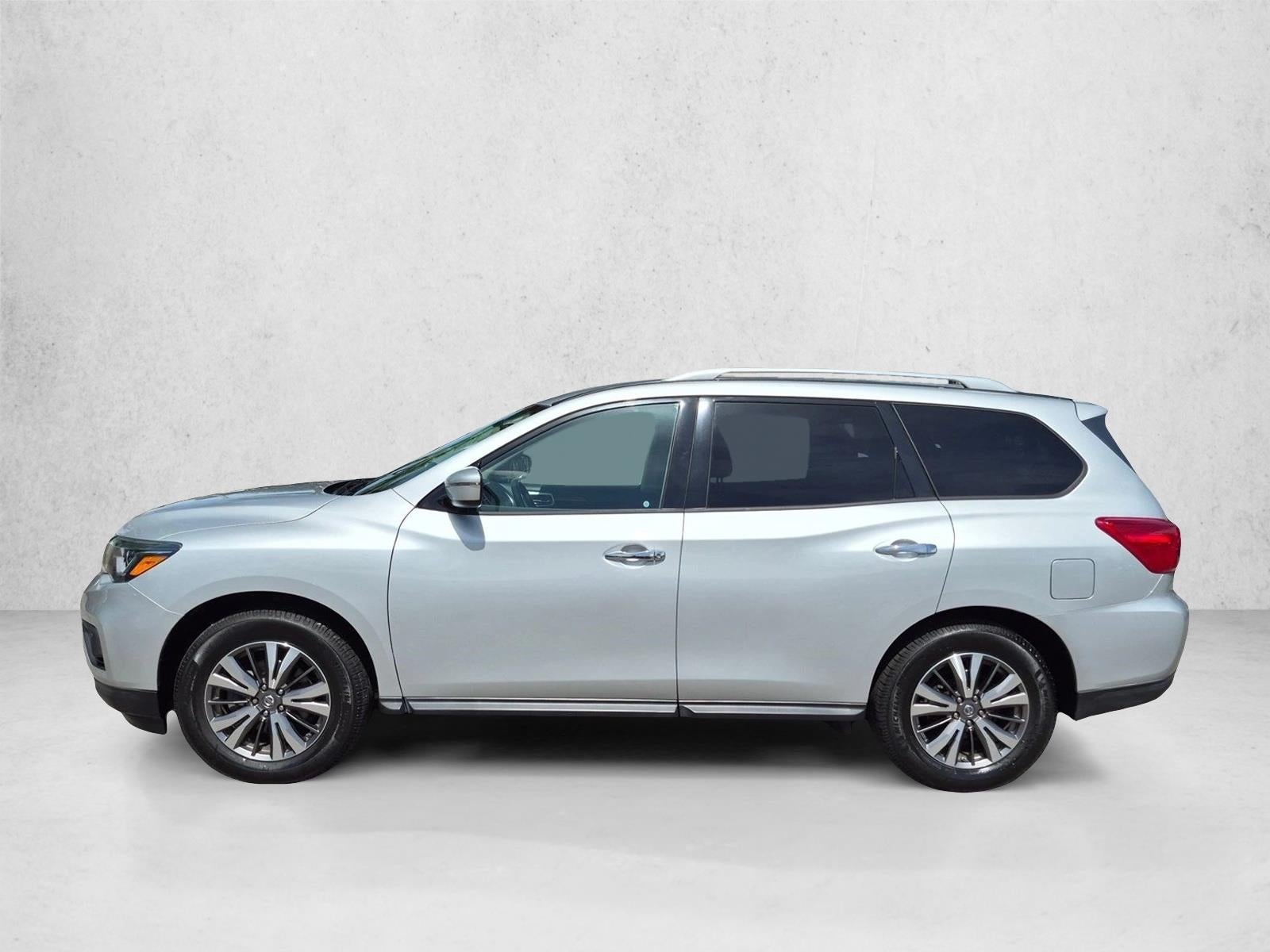 2019 Nissan Pathfinder FWD SV