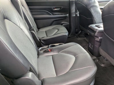 2024 Toyota Grand Highlander XLE FWD (Natl)