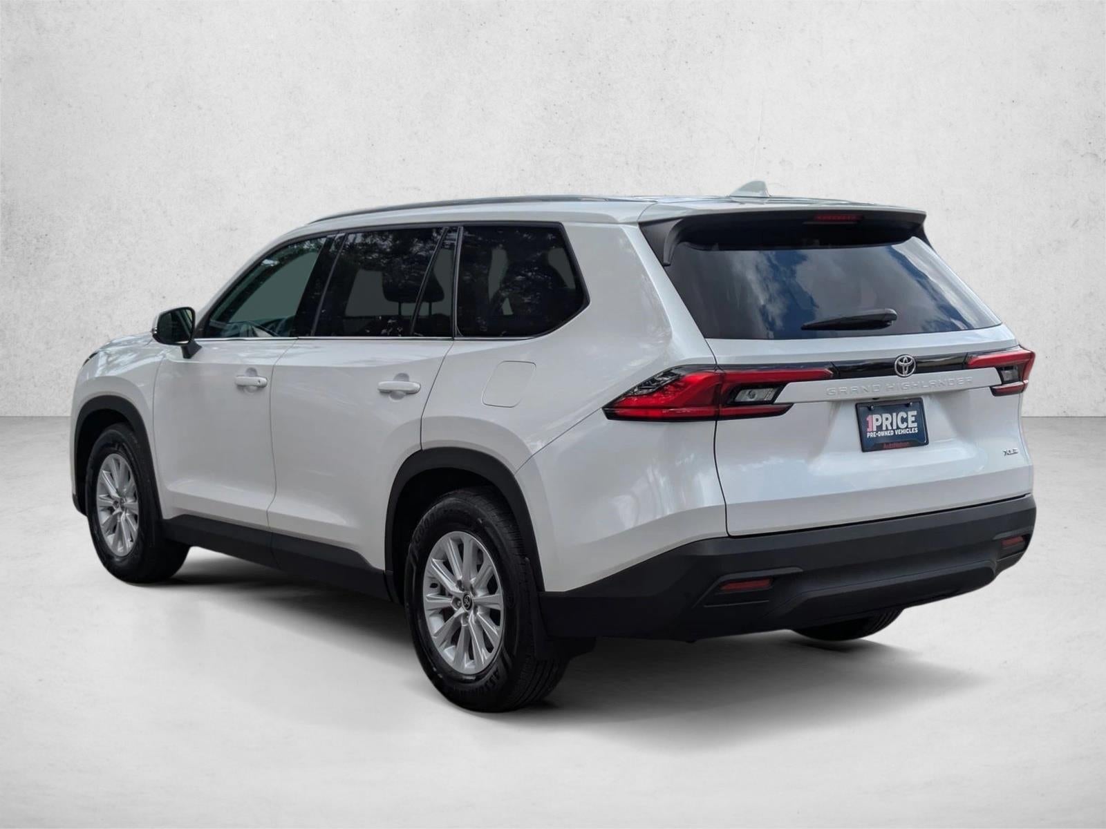 2024 Toyota Grand Highlander XLE FWD (Natl)