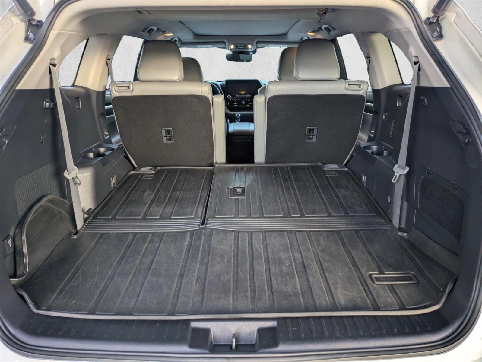 2022 Toyota Highlander Hybrid Platinum AWD (Natl)