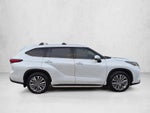 2022 Toyota Highlander Platinum AWD (Natl)