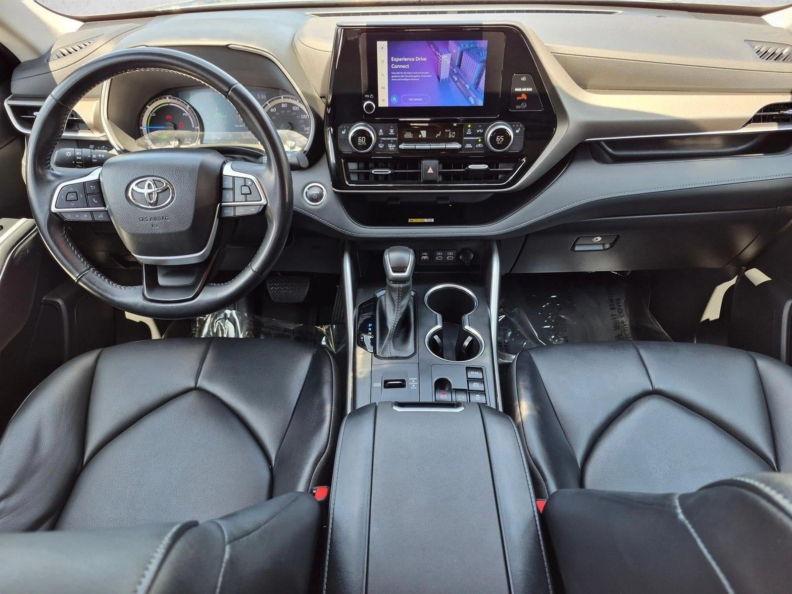 2023 Toyota Highlander Hybrid XLE AWD (Natl)