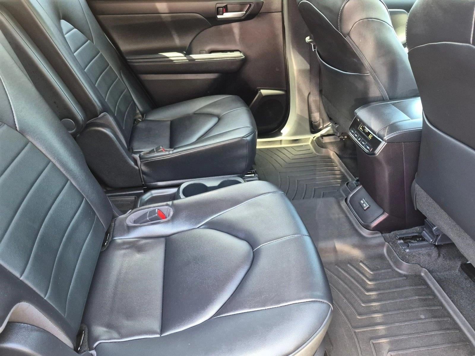 2023 Toyota Highlander Hybrid XLE AWD (Natl)
