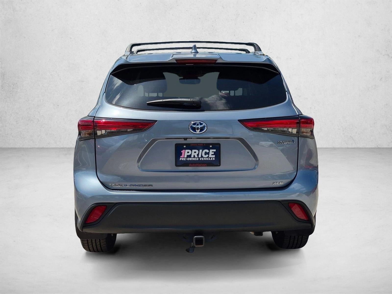 2023 Toyota Highlander Hybrid XLE AWD (Natl)