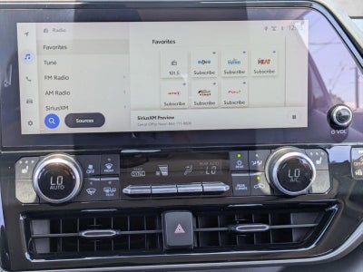 2024 Toyota Highlander XLE FWD (Natl)