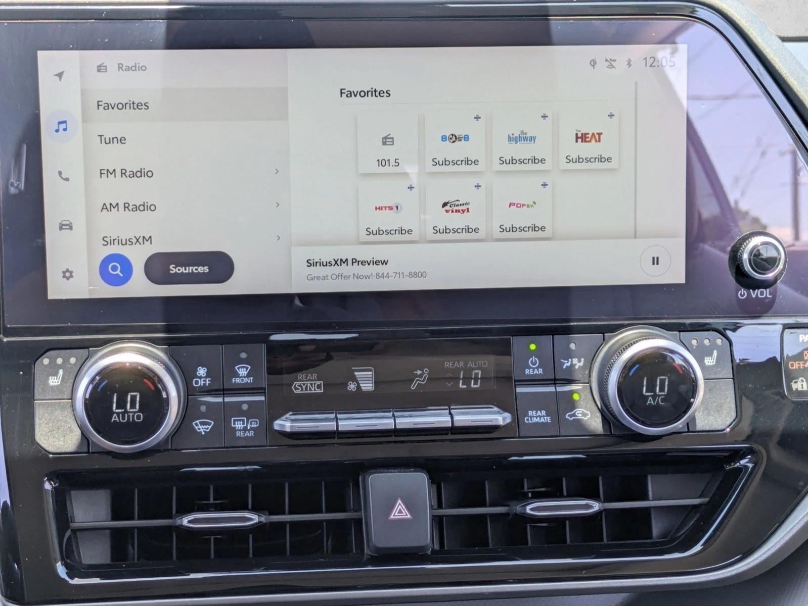 2024 Toyota Highlander XLE FWD (Natl)