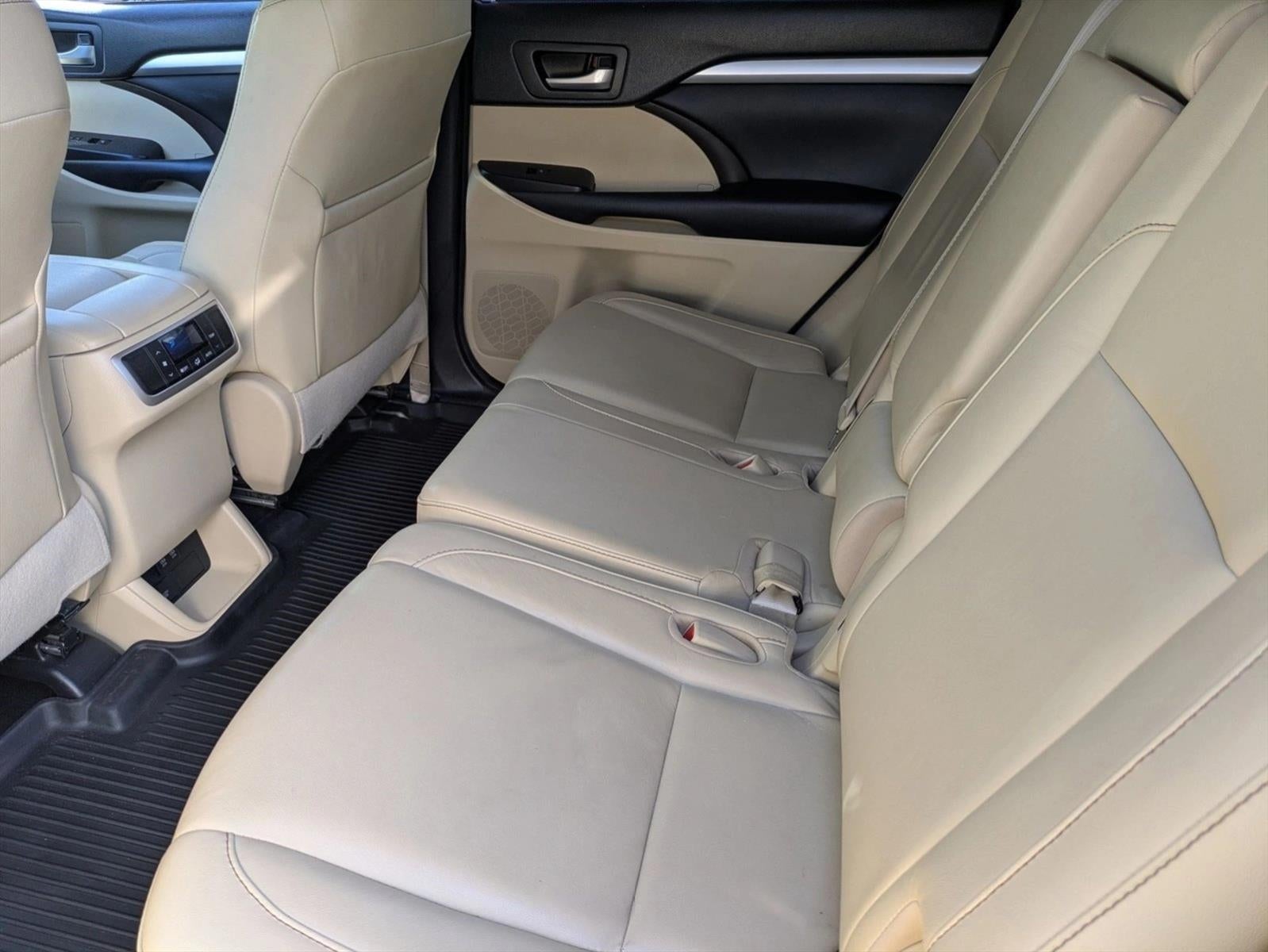 2018 Toyota Highlander XLE V6 FWD (Natl)