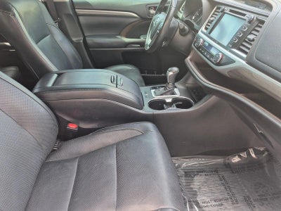 2018 Toyota Highlander Limited V6 FWD (GS)
