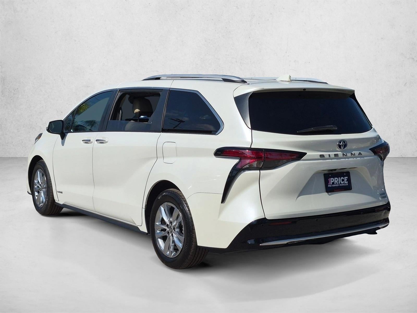 2021 Toyota Sienna Limited FWD 7-Passenger (GS)