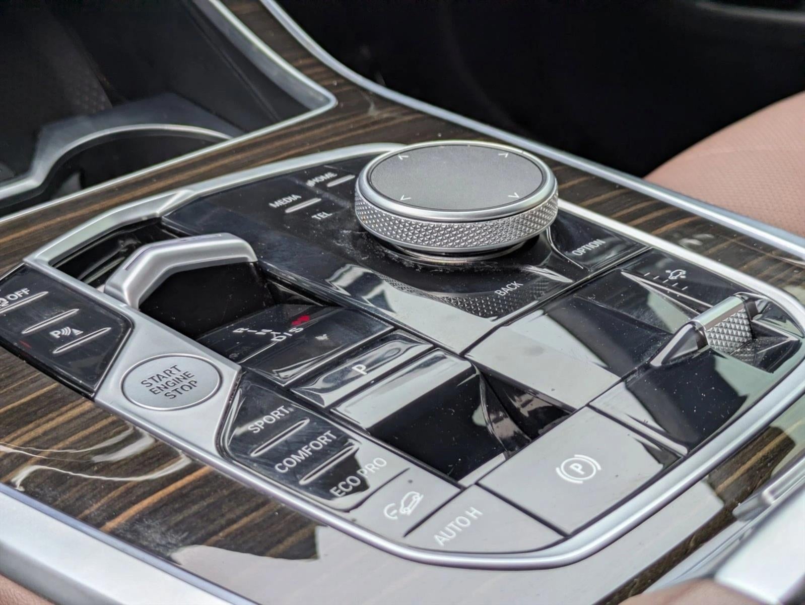2024 BMW X7 xDrive40i Sports Activity Vehicle