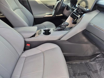 2021 Toyota Venza XLE AWD (SE)