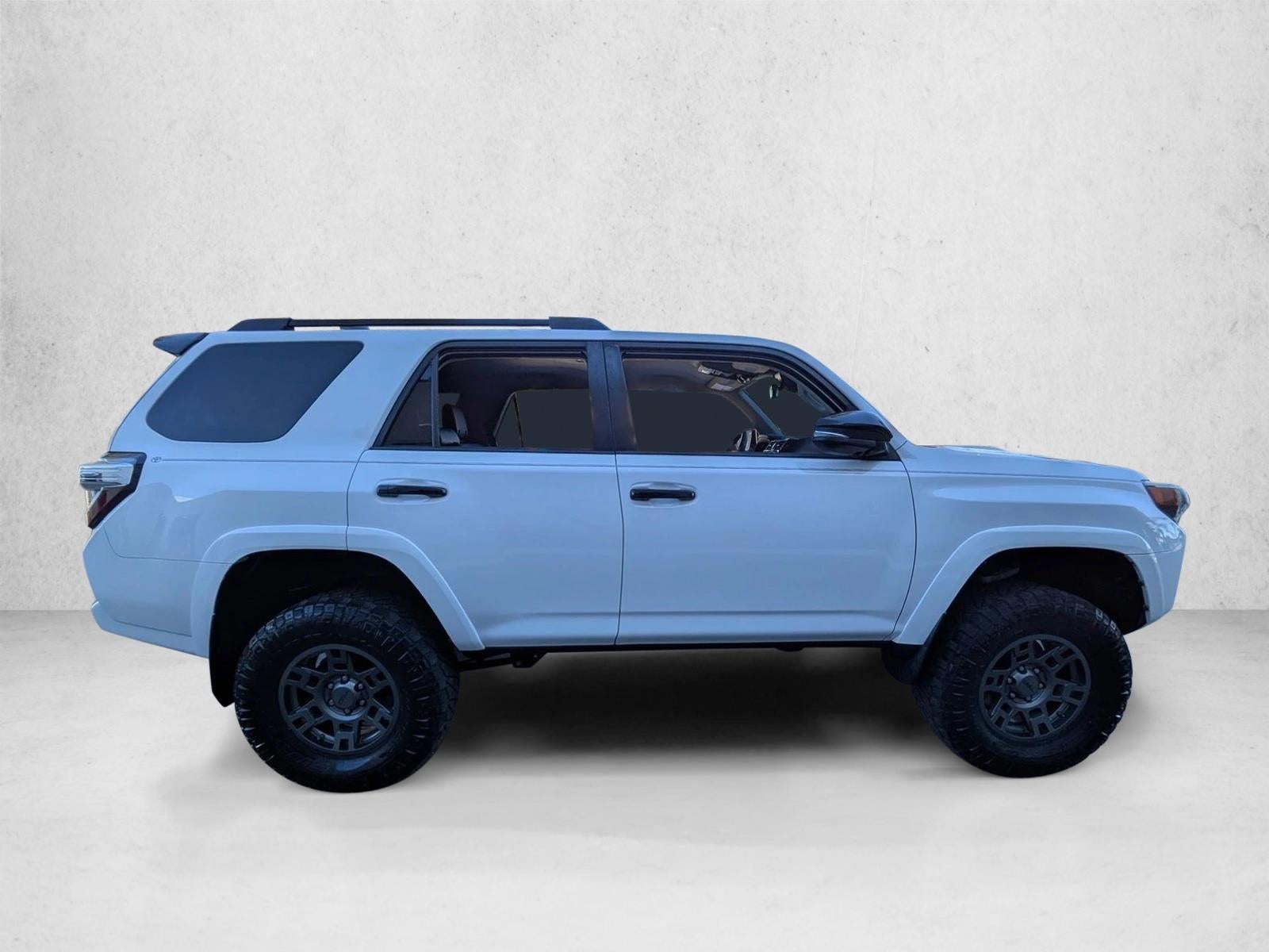 2020 Toyota 4Runner Venture 4WD (Natl)