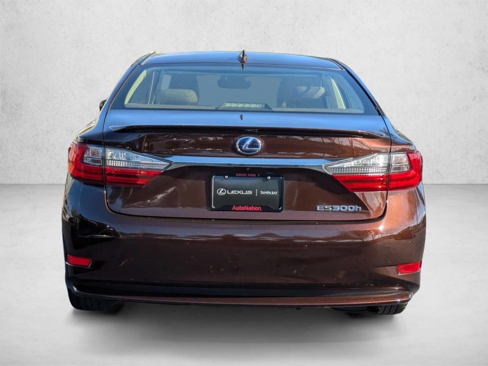 2017 Lexus ES 300h FWD