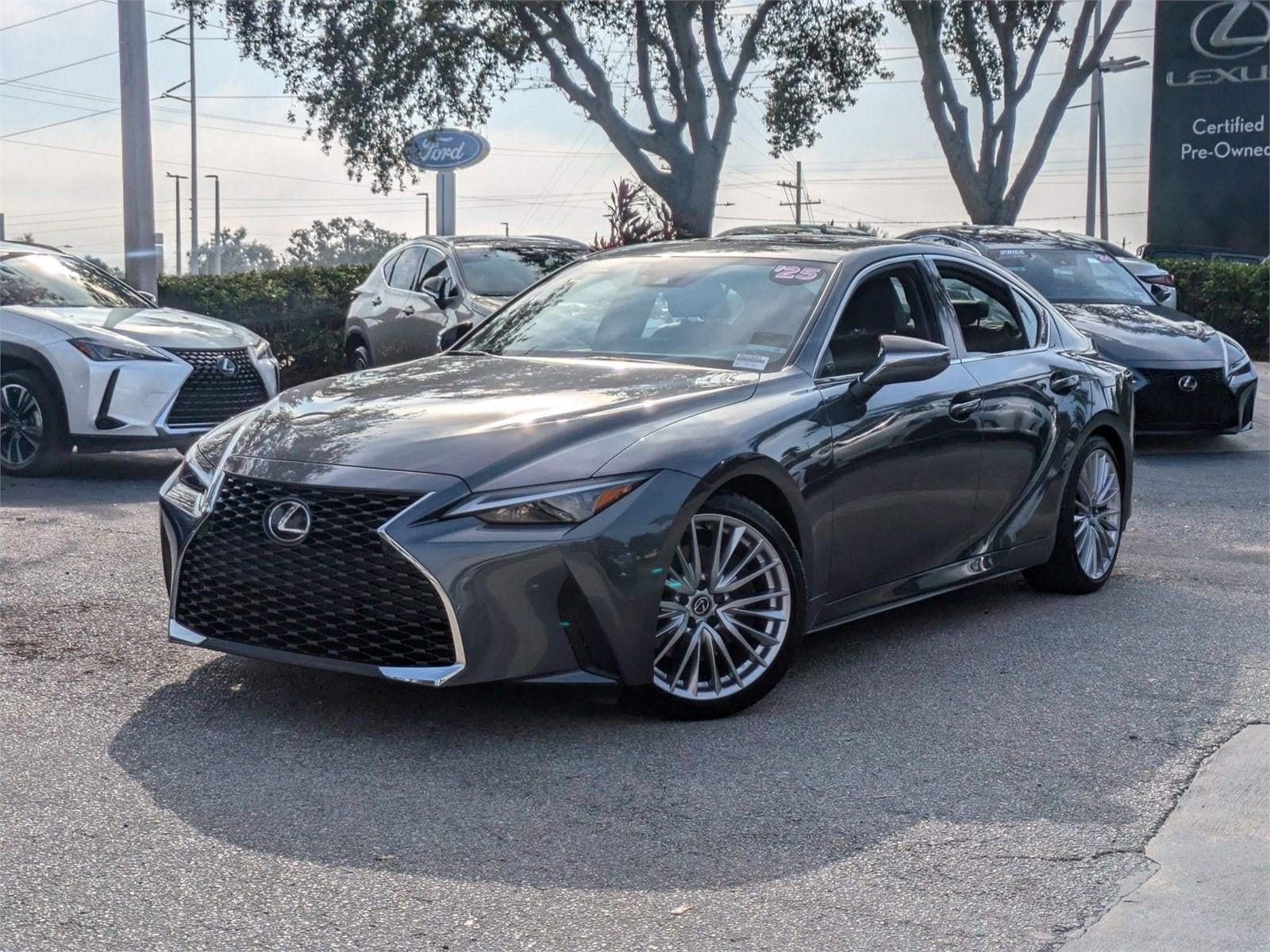 2025 Lexus IS 300 RWD