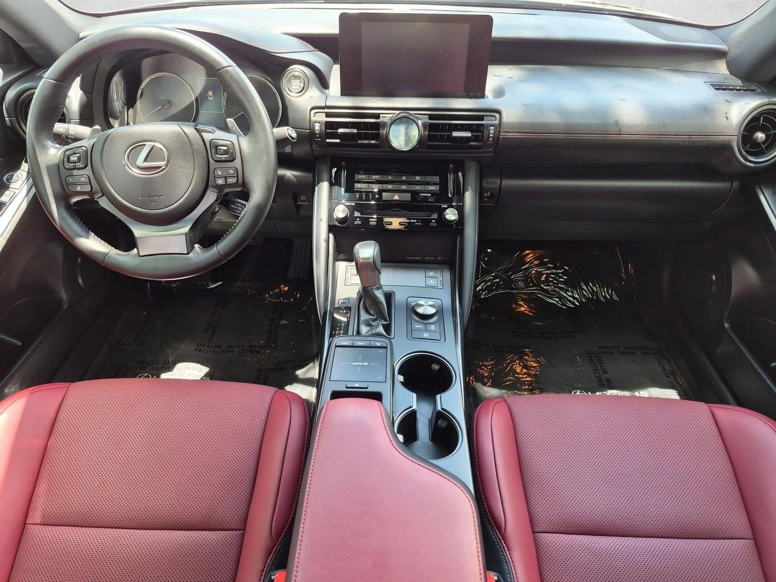 2025 Lexus IS 300 RWD