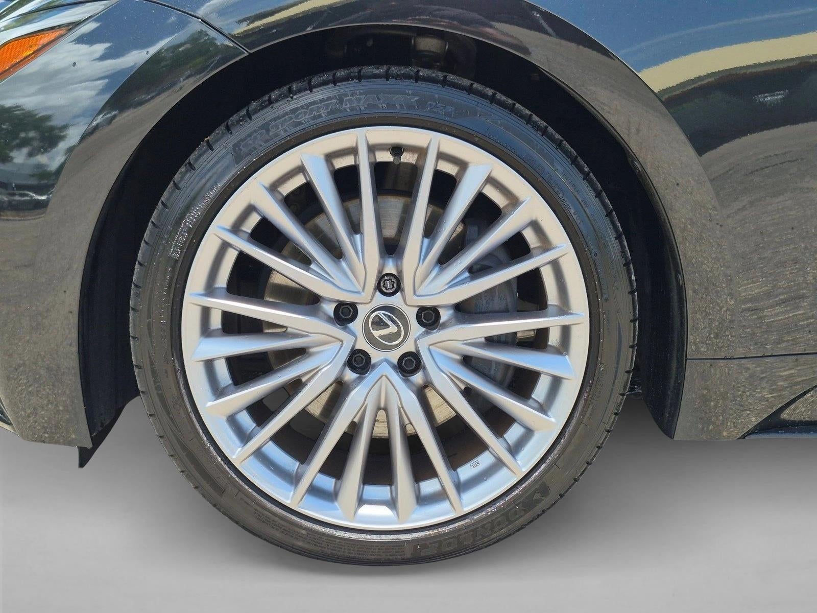 2025 Lexus IS 300 RWD
