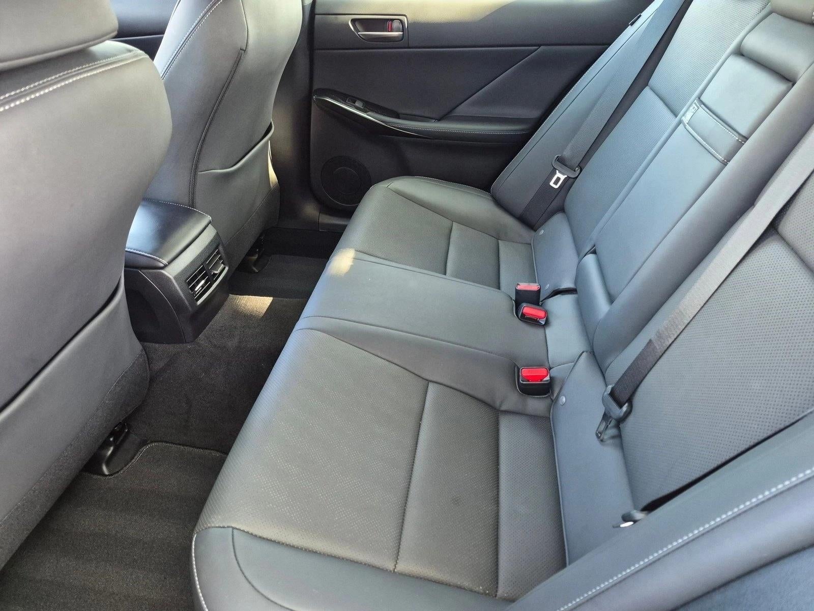 2023 Lexus IS 300 RWD