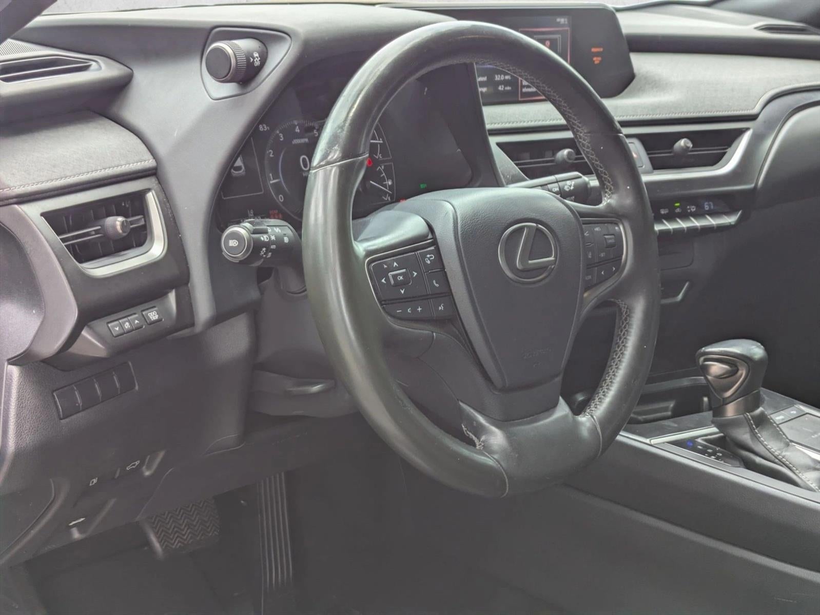 2021 Lexus UX 200 FWD