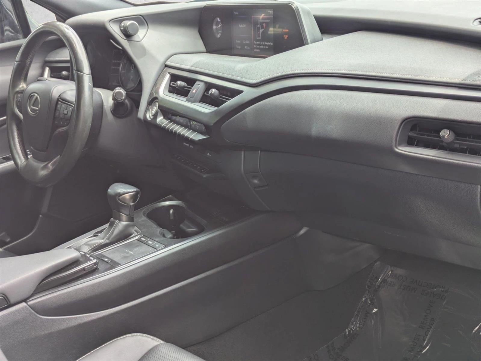 2021 Lexus UX 200 FWD