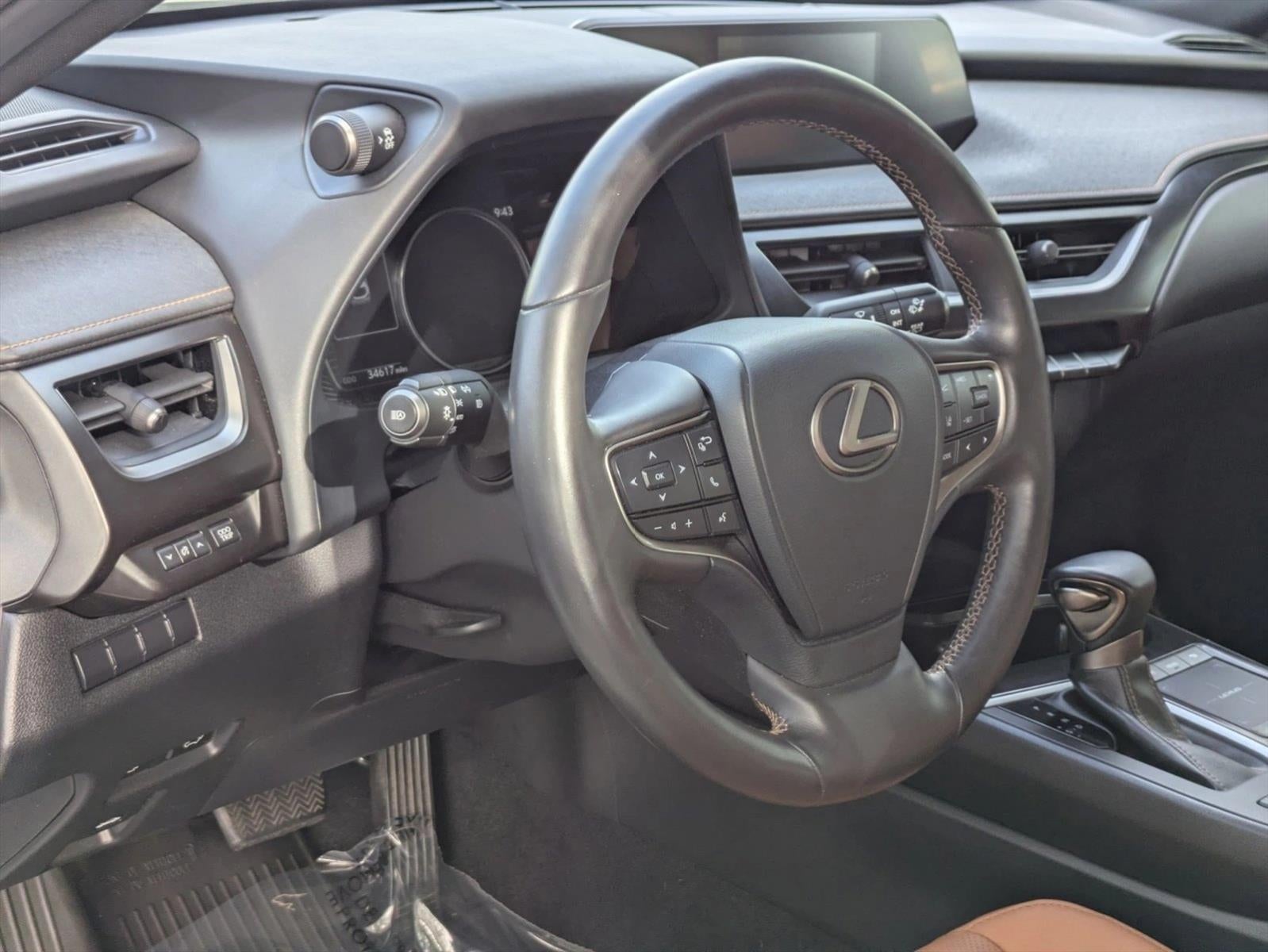 2022 Lexus UX 250h AWD