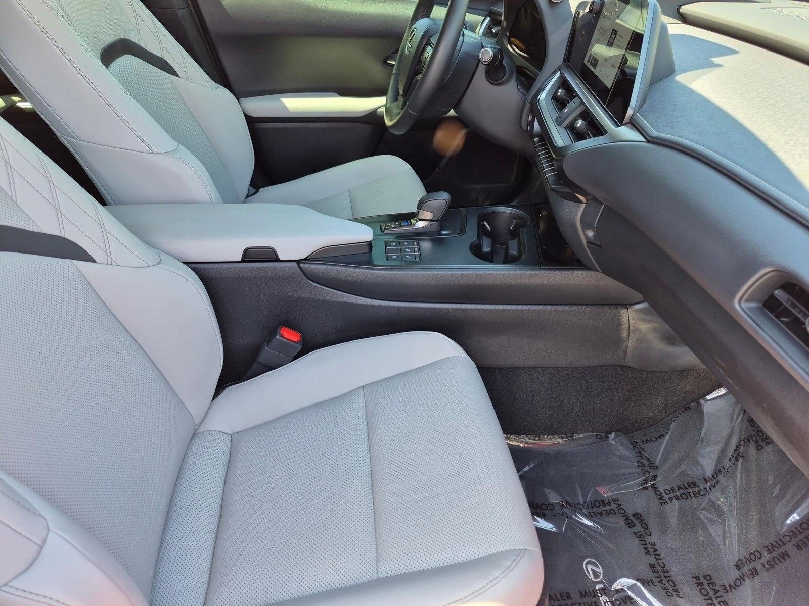 2025 Lexus UX 300h Premium FWD