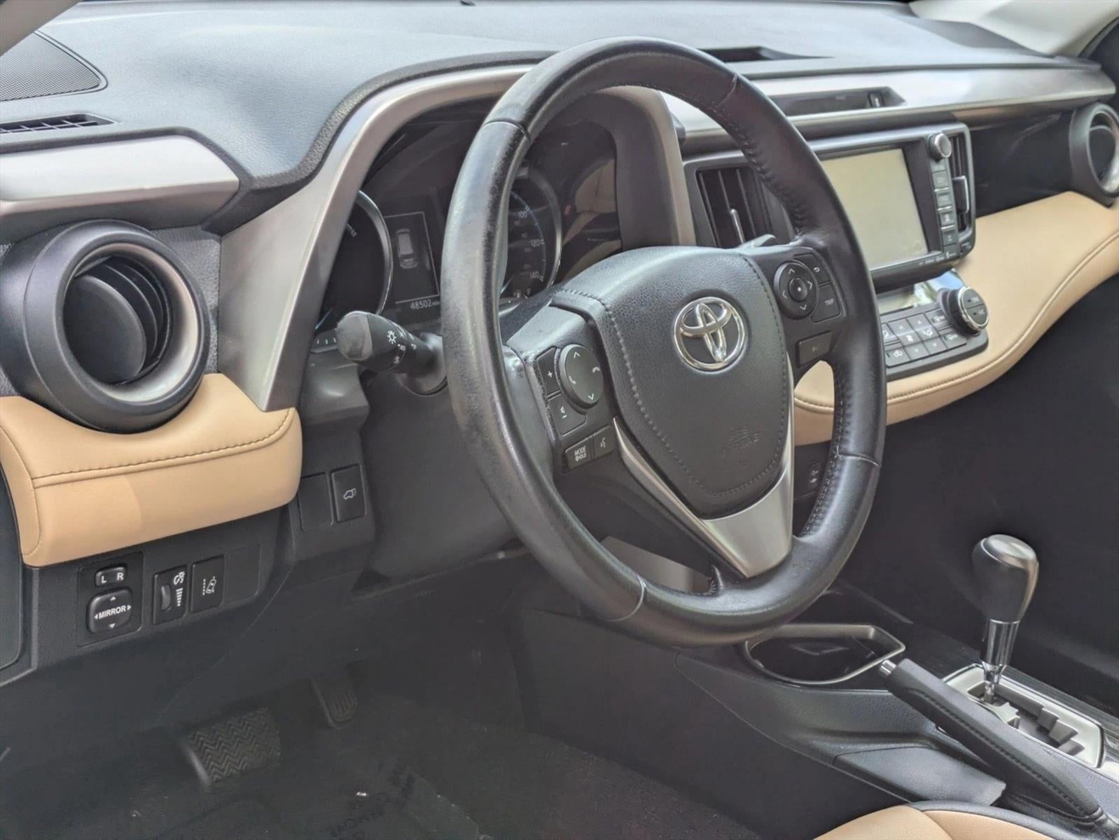 2016 Toyota RAV4 Hybrid AWD 4dr Limited (Natl)