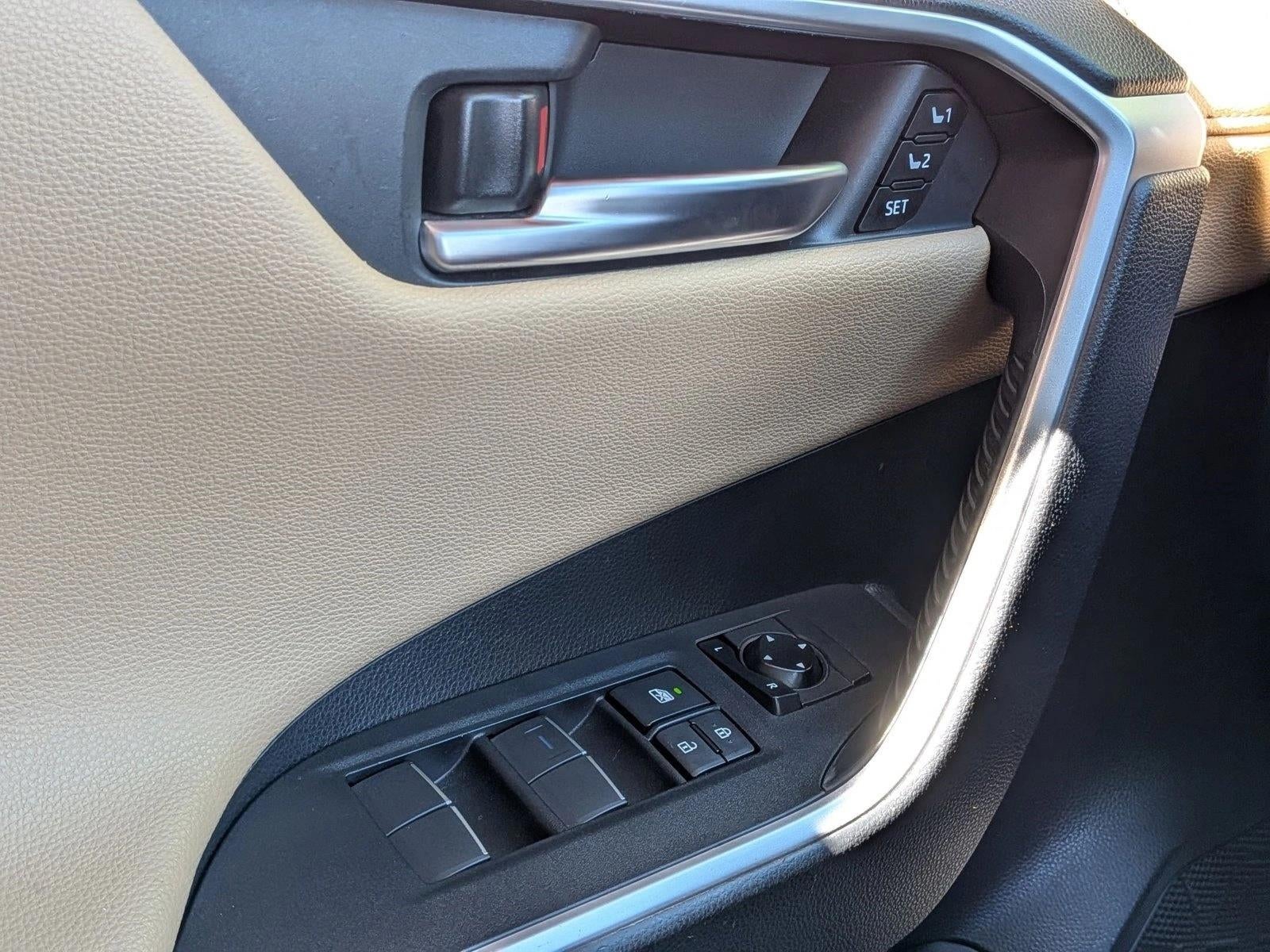 2020 Toyota RAV4 Limited FWD (Natl)