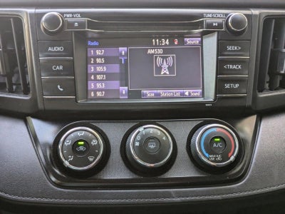 2018 Toyota RAV4 LE FWD (GS)