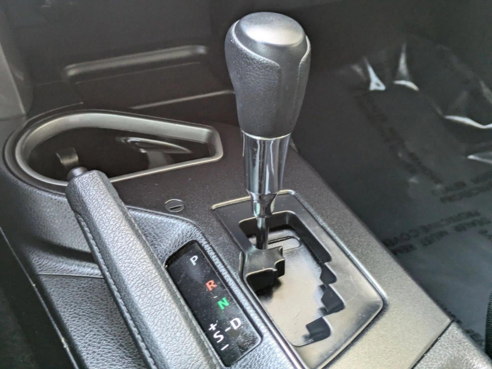 2018 Toyota RAV4 LE FWD (GS)