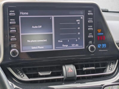 2019 Toyota C-HR XLE FWD (Natl)